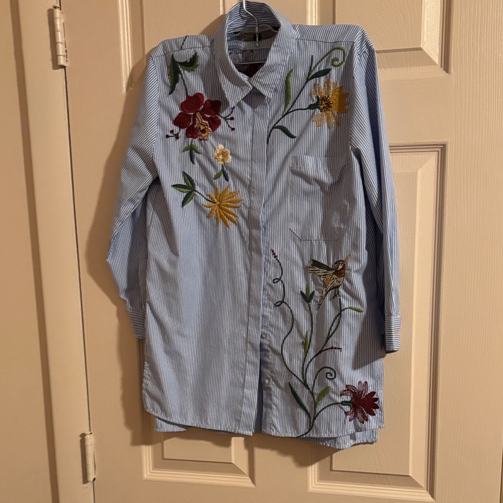 Zara Blue Striped Button-Up Shirt with Multicolor Floral & Bird Embroidery